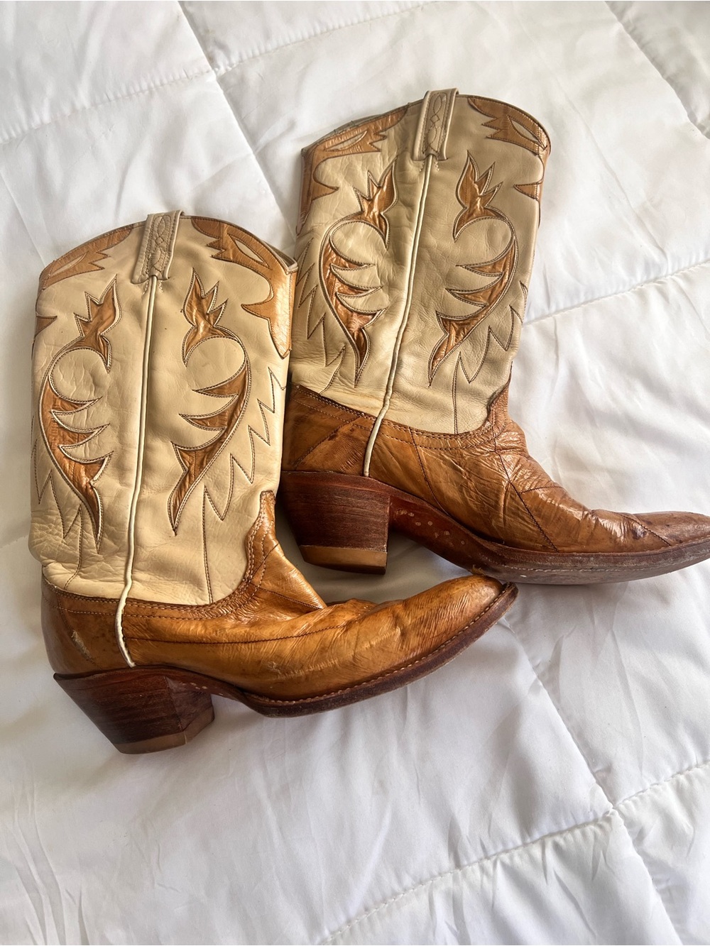 Vintage Texas Western Eel Leather Cowboy Boots - Cream and Brown